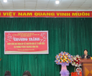 LAN TỎA YÊU THƯƠNG TRONG CHƯƠNG TRÌNH THĂM VÀ TẶNG QUÀ TẾT NGUYÊN ĐÁN ẤT TỴ 2025 TẠI TRƯỜNG PTDTBT TH&THCS VĨNH YÊN